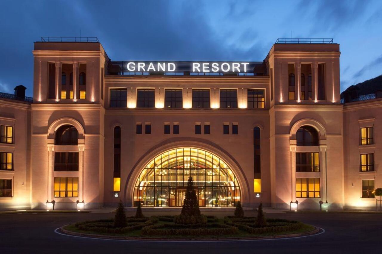 Grand Resort Jermuk Exteriör bild