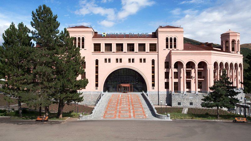 Grand Resort Jermuk Exteriör bild